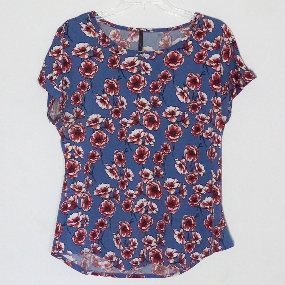Classy Floral Rolled Sleeve Business Casual Blouse